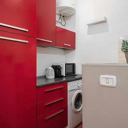 Classbnb - Two Apartments 400 Meters From The Duomo 밀라노 외부 사진