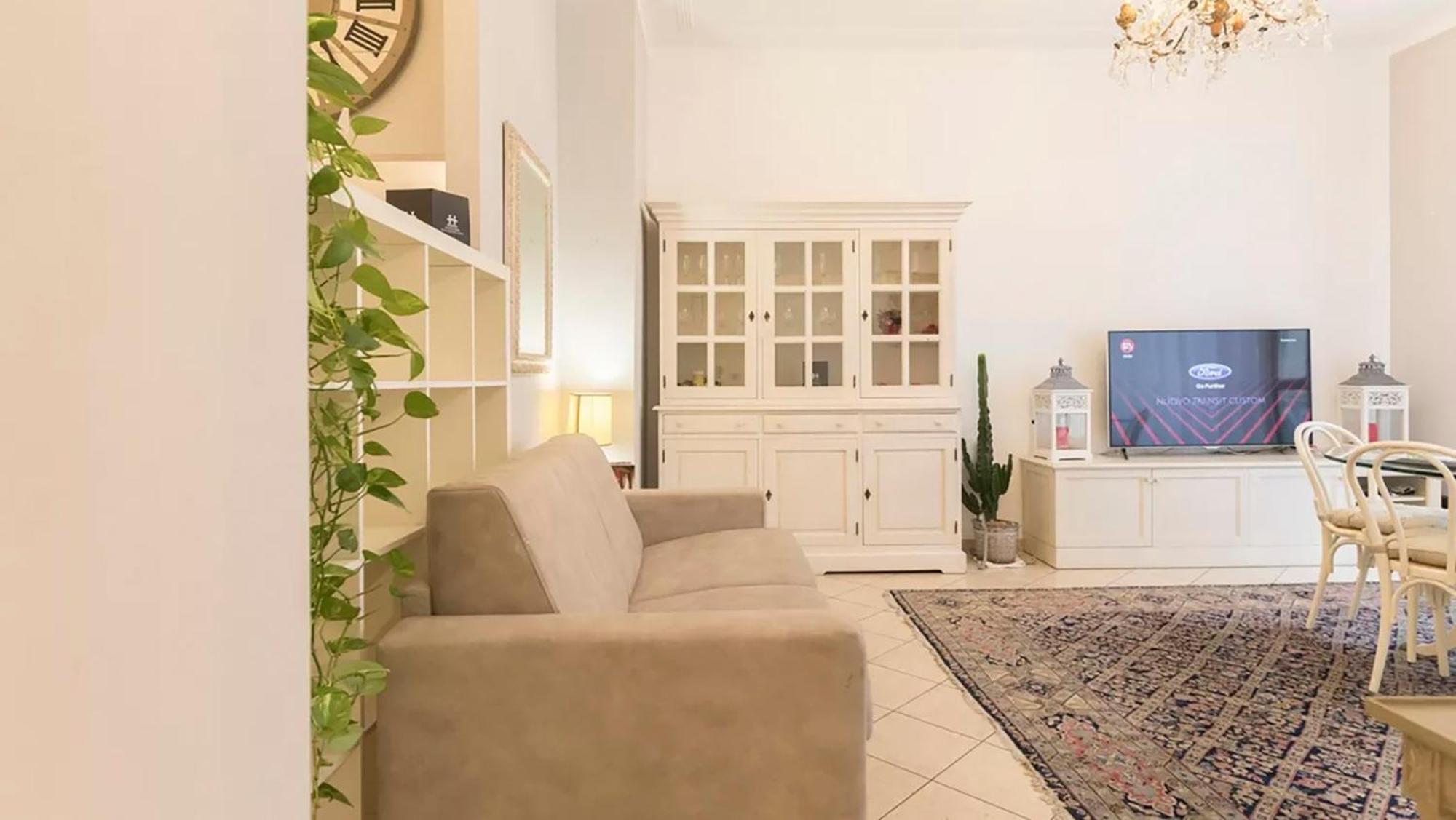 Classbnb - Two Apartments 400 Meters From The Duomo 밀라노 외부 사진