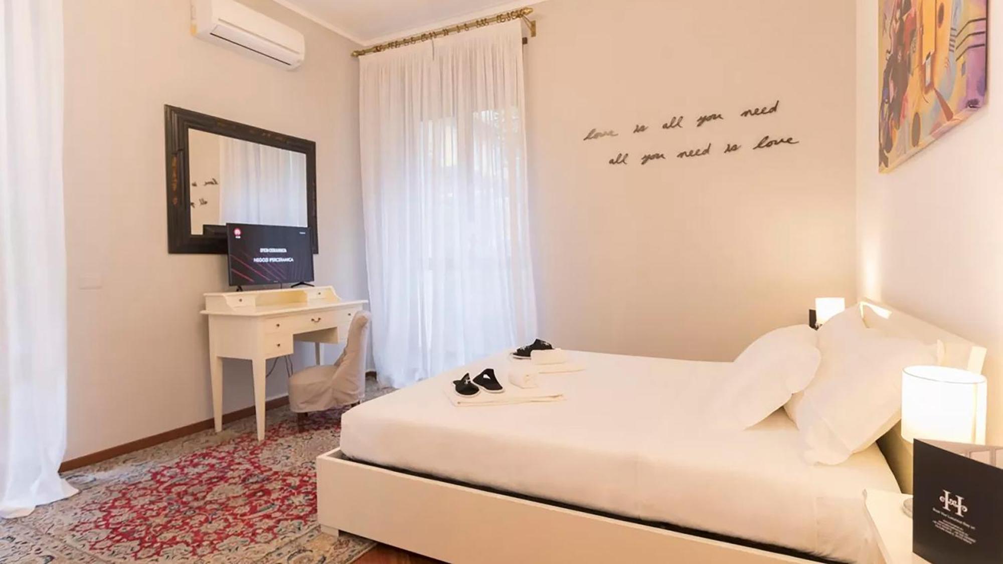 Classbnb - Two Apartments 400 Meters From The Duomo 밀라노 외부 사진