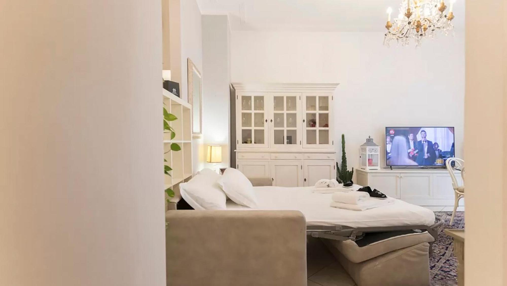 Classbnb - Two Apartments 400 Meters From The Duomo 밀라노 외부 사진