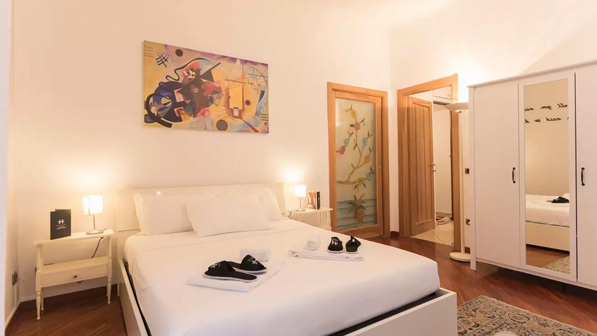 Classbnb - Two Apartments 400 Meters From The Duomo 밀라노 외부 사진