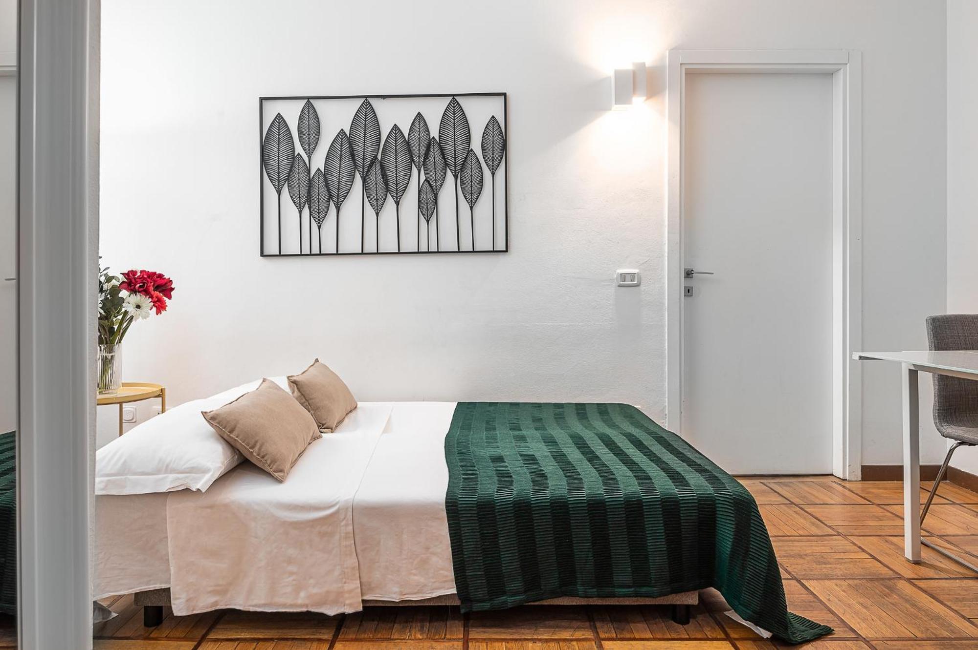 Classbnb - Two Apartments 400 Meters From The Duomo 밀라노 외부 사진