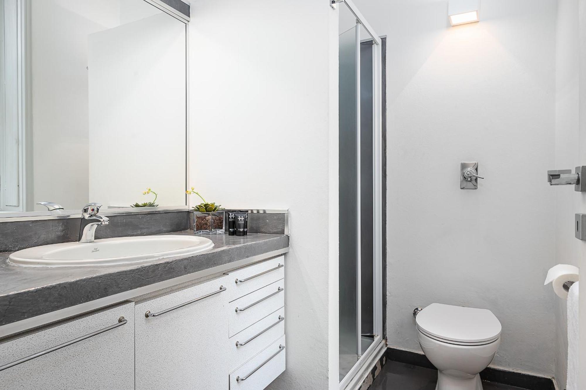 Classbnb - Two Apartments 400 Meters From The Duomo 밀라노 외부 사진
